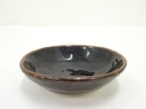 龍山造　天目釉皿